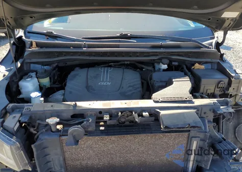 2018 Kia Sedona Lx z USA, uszkodzony, nr VIN KNDMB5C19J6377762